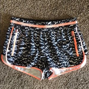 Fabletics running shorts Sz Small